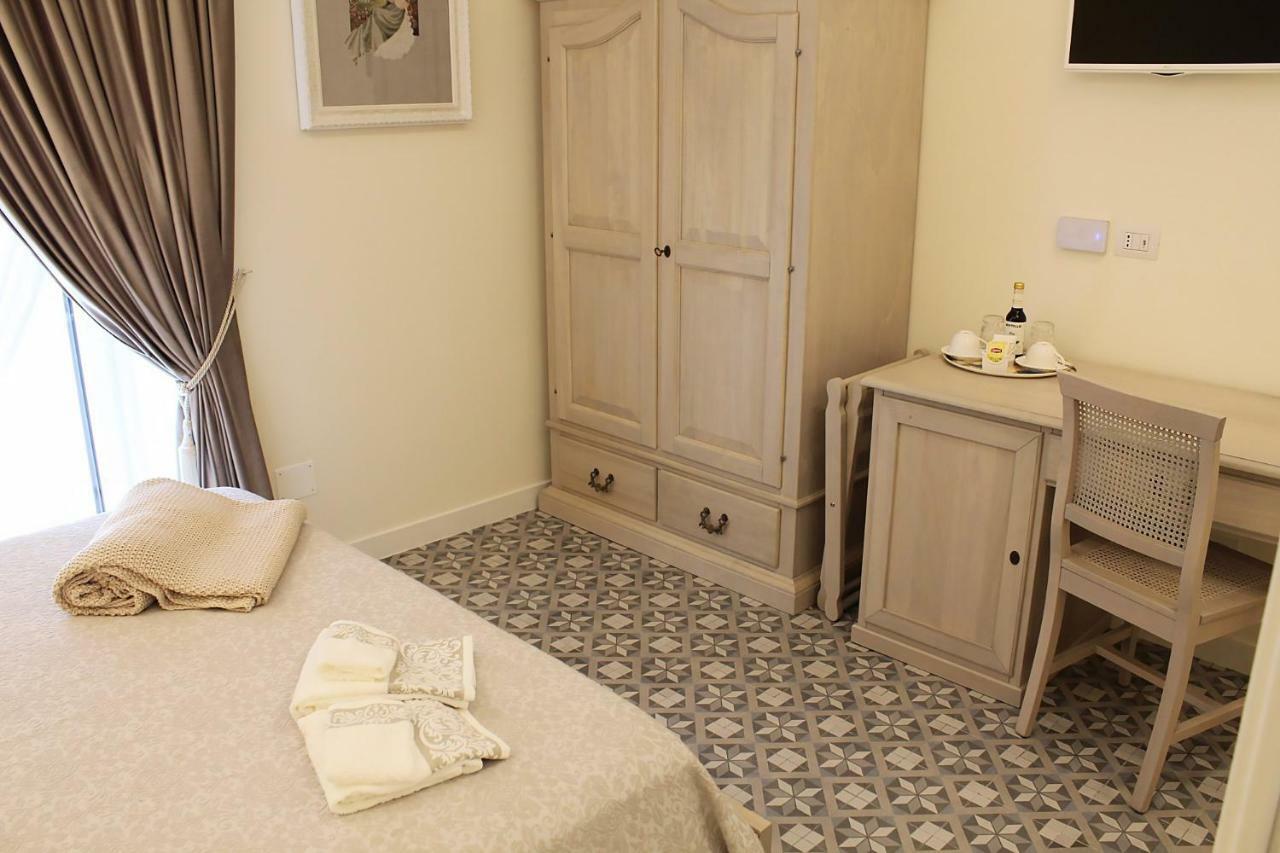Estlevante B&B Vieste Buitenkant foto