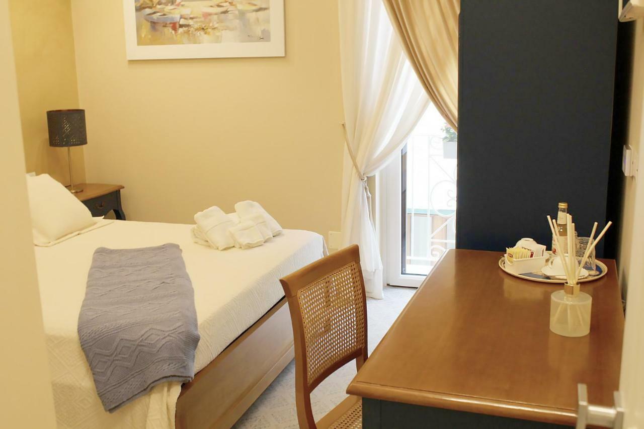 Estlevante B&B Vieste Buitenkant foto