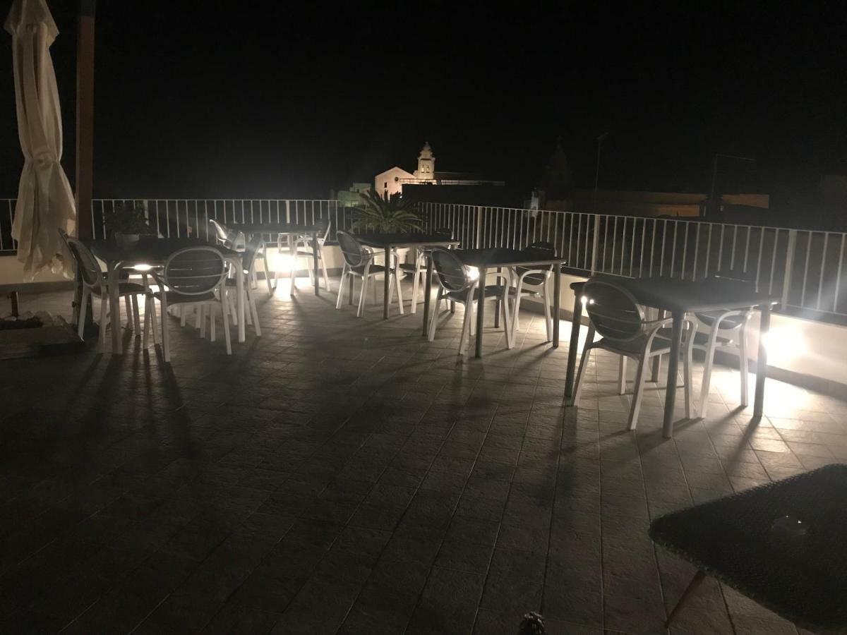 Estlevante B&B Vieste Buitenkant foto